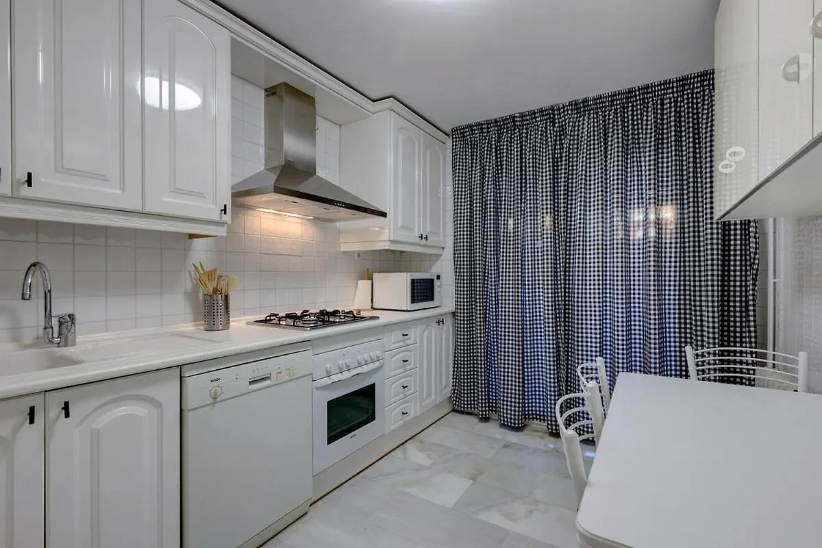 Tatil Evi Casa Guadalmina Baja, Golf Views Villa Marbella
